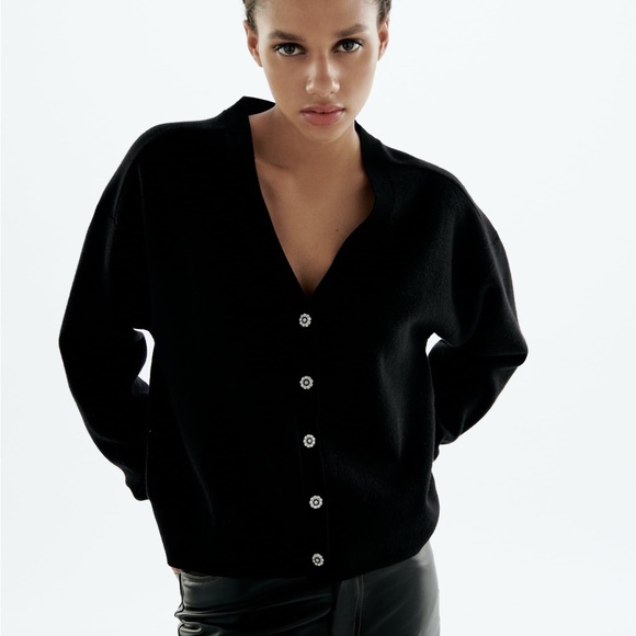 New Zara Fine Knit Cardigan With Jewel Buttons - Picture 2 of 9